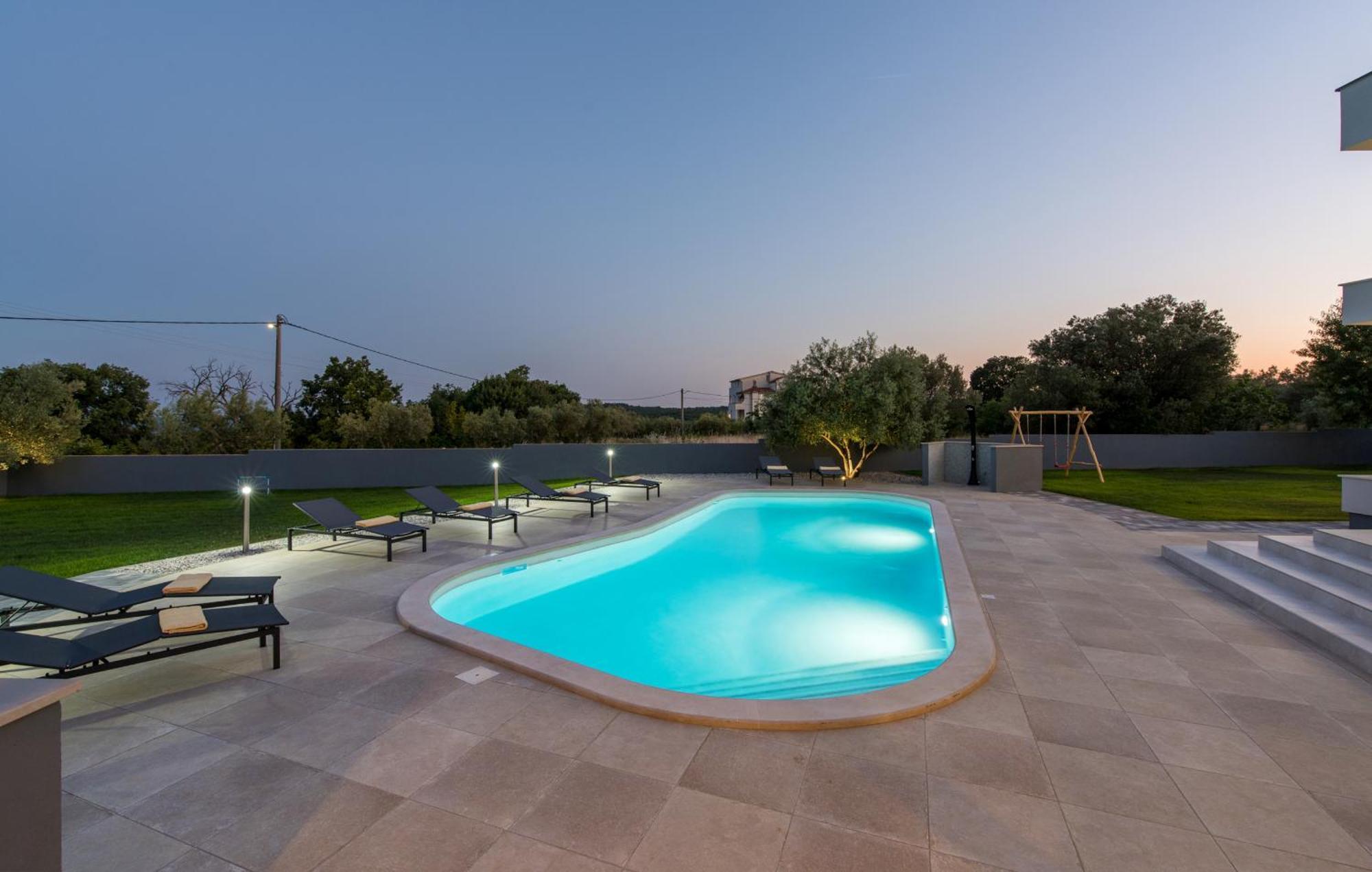 Villa Posidonia Near Pula With Sea View And Surrounded By Olive Trees Krnica Eksteriør billede