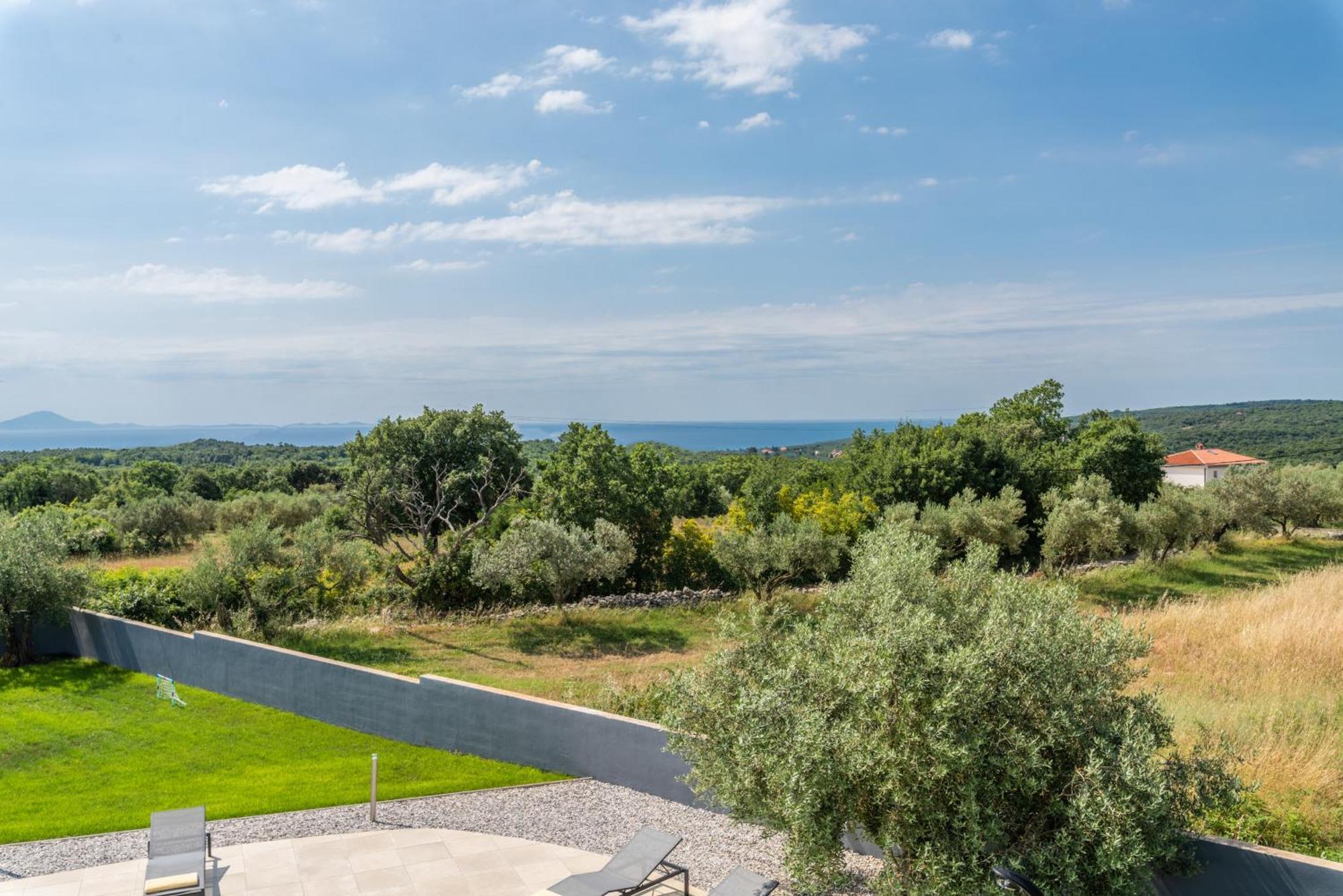 Villa Posidonia Near Pula With Sea View And Surrounded By Olive Trees Krnica Eksteriør billede